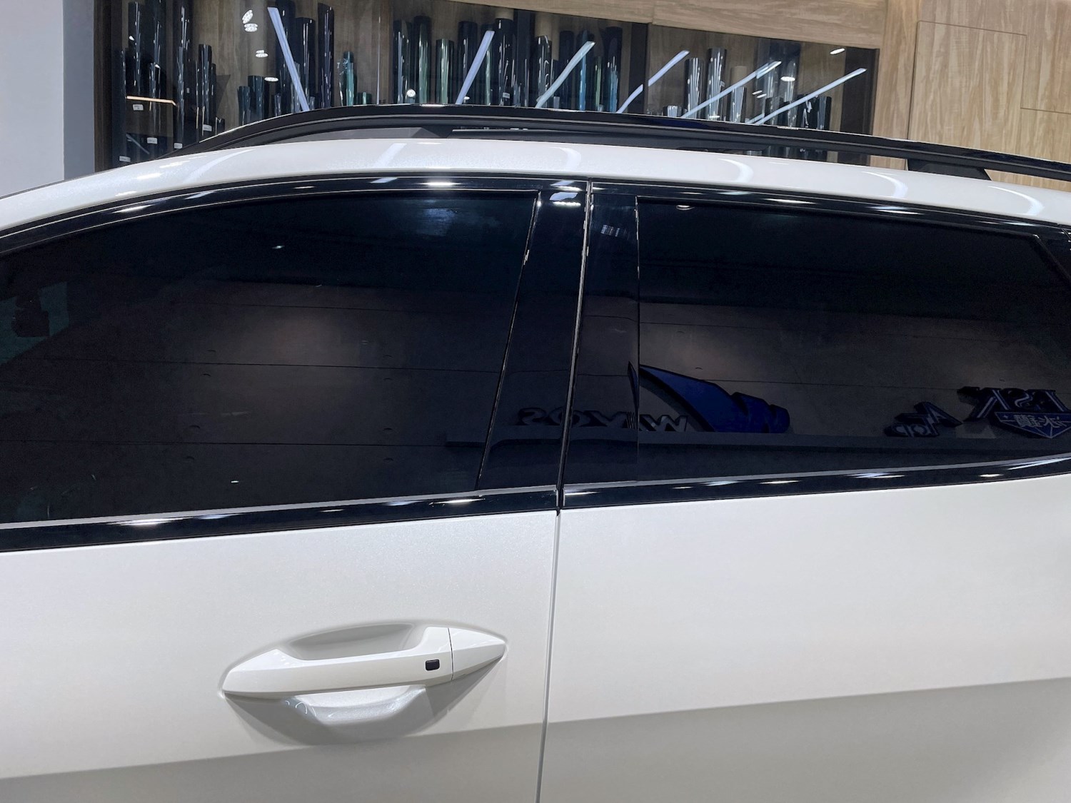 2022 Kia Sportage - FSK冰鑽F30搭配車身FSK冰鑽FX7 - 新北震宣汽車隔熱紙