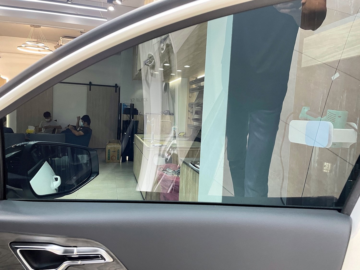 2022 Kia Sportage - FSK冰鑽F30搭配車身FSK冰鑽FX7 - 新北震宣汽車隔熱紙
