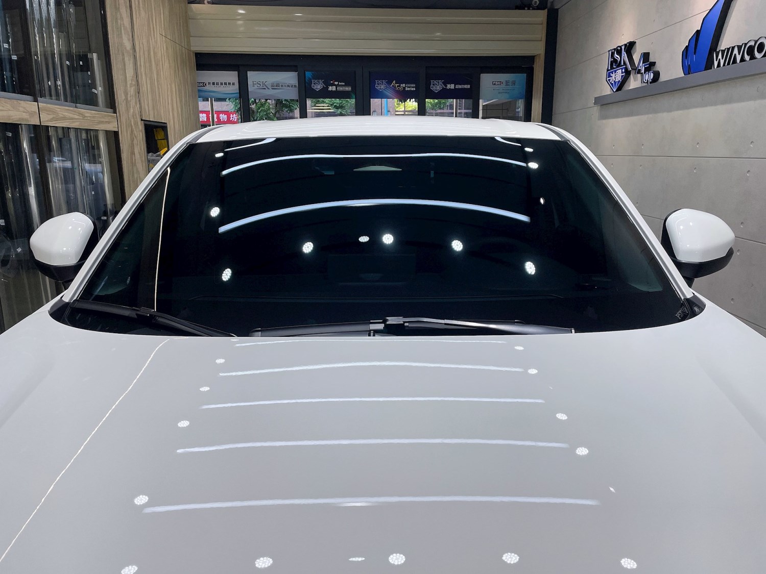 2022 Honda HR-V - 前擋FSK冰鑽F45搭配車身FSK冰鑽F20.FX7 - 新北震宣汽車隔熱紙