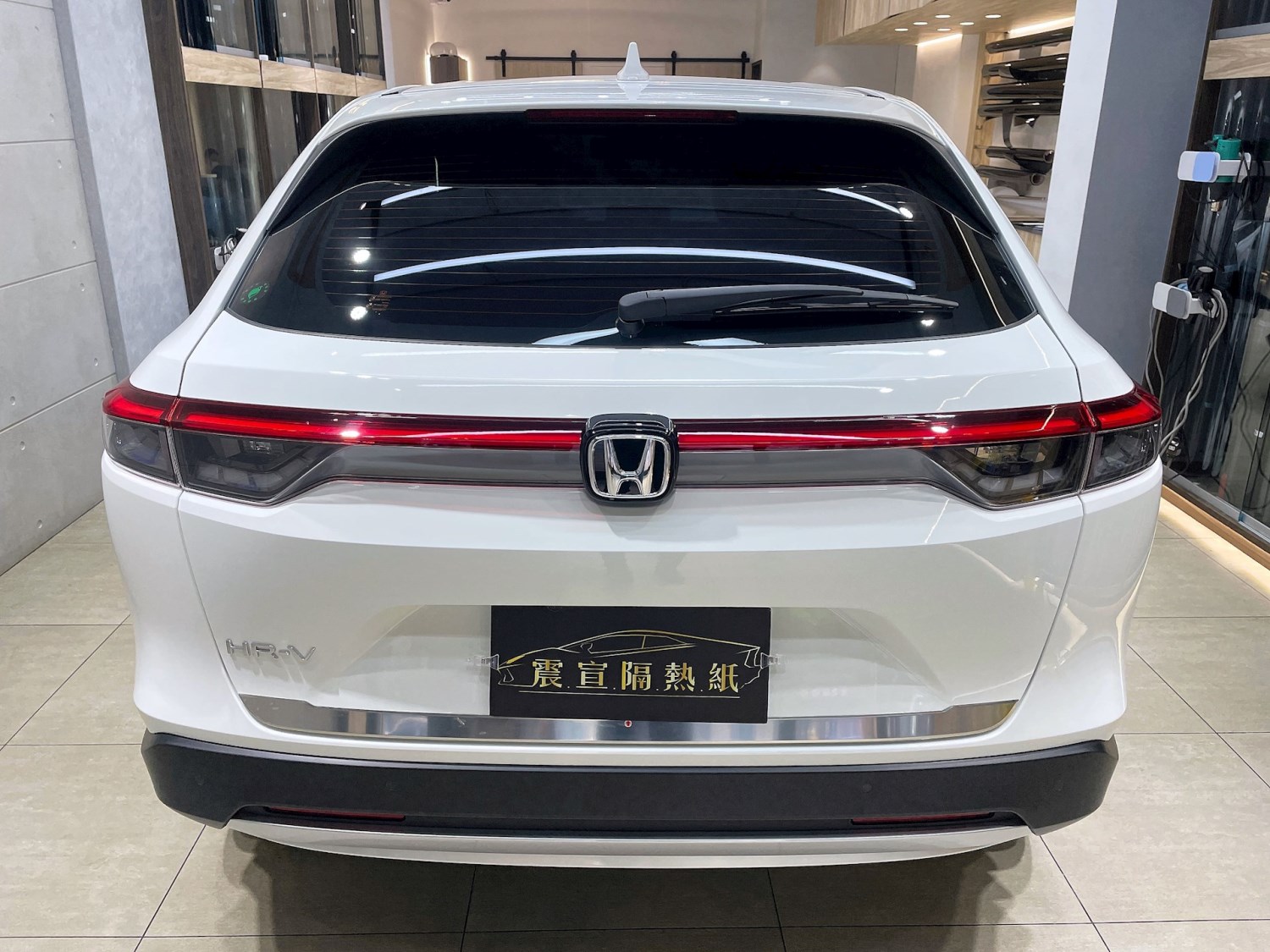 2022 Honda HR-V - 前擋FSK冰鑽F45搭配車身FSK冰鑽F20.FX7 - 新北震宣汽車隔熱紙