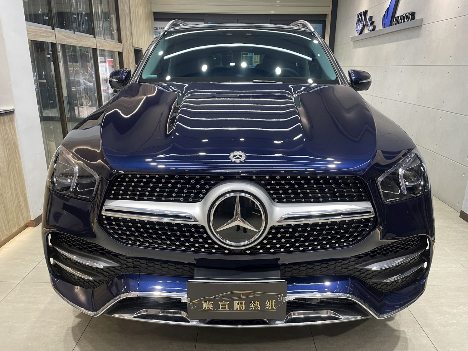 2022 Mercedes-Benz GLE - 前擋FSK冰鑽AT50搭配車身FSK冰鑽F20.FX7 - 新北震宣汽車隔熱紙