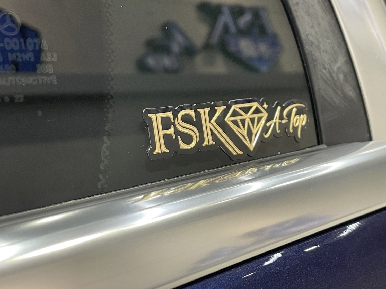 2022 Mercedes-Benz GLE - 前擋FSK冰鑽AT50搭配車身FSK冰鑽F20.FX7 - 新北震宣汽車隔熱紙