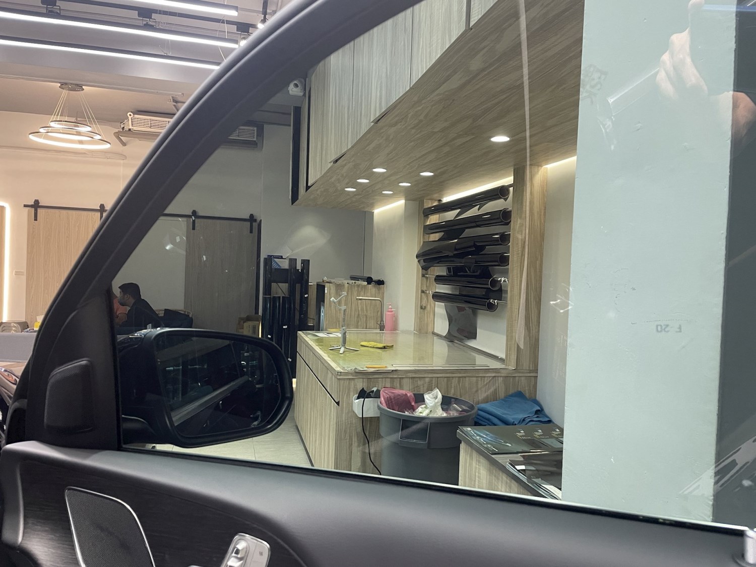 2022 Mercedes-Benz GLE - 前擋FSK冰鑽AT50搭配車身FSK冰鑽F20.FX7 - 新北震宣汽車隔熱紙